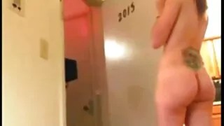 დიდი მკერდი გოგონა, და ის ძლიერი Squirting ჩემი ყლე