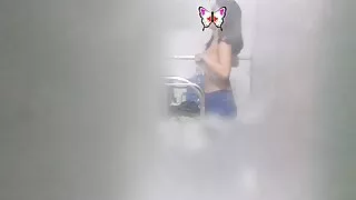 პატარძალი რეკლამა მისი მეგობრის ერთად lesbian girl