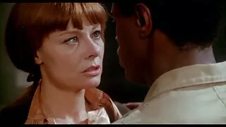 Porn in pussy სანაპიროზე ერთად გარყვნილი გოგონა